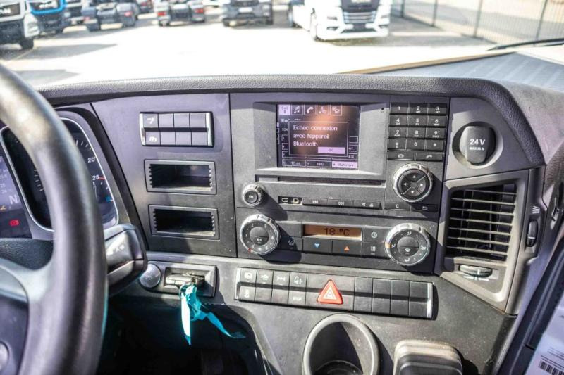 Tegljač Mercedes ACTROS 1848 LS: slika 8