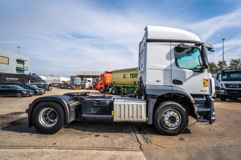 Mercedes AROCS 1843 LS ( NO ACTROS) - Tegljač: slika 3 Mercedes AROCS 1843 LS ( NO ACTROS) - Tegljač: slika 3