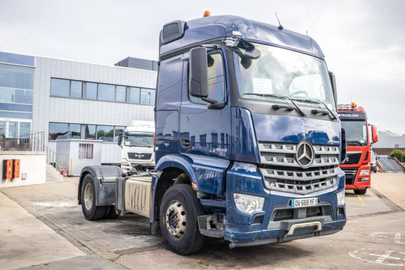 Mercedes AROCS(NO ACTROS) 1843 LS+HYDR - Tegljač: slika 2 Mercedes AROCS(NO ACTROS) 1843 LS+HYDR - Tegljač: slika 2