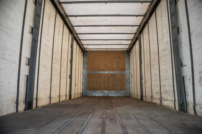 Kamion sa ceradom Volvo FM330-6x2-10 pneus/tires-intarder: slika 9