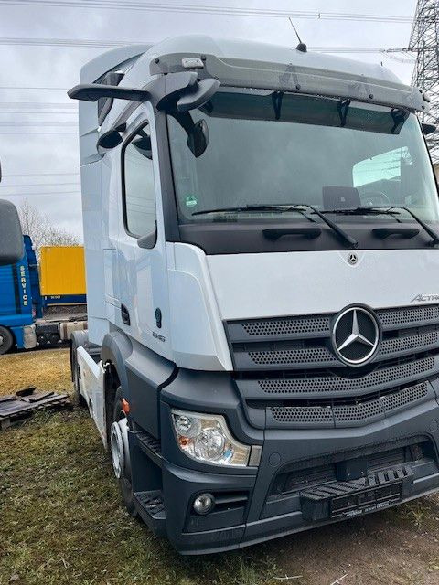 Mercedes-Benz Actros 1846 5 L-Fahrerhaus - Tegljač: slika 2 Mercedes-Benz Actros 1846 5 L-Fahrerhaus - Tegljač: slika 2