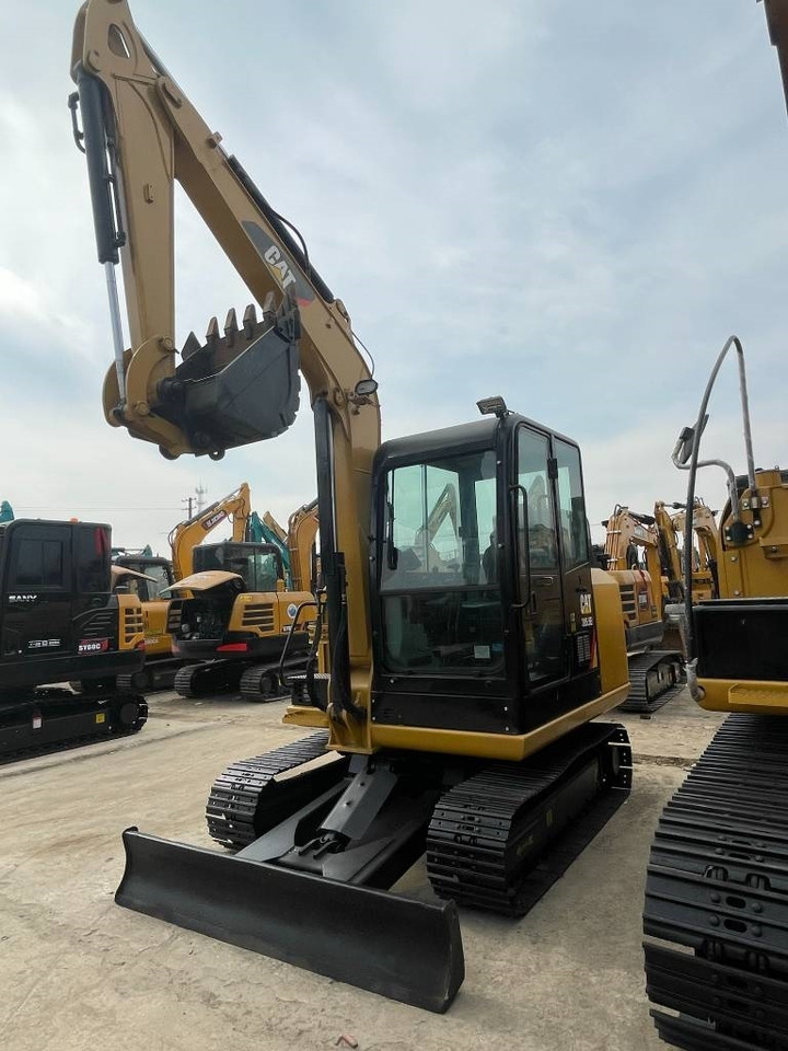 CAT 305.5E2 - Mini bager: slika 2 CAT 305.5E2 - Mini bager: slika 2