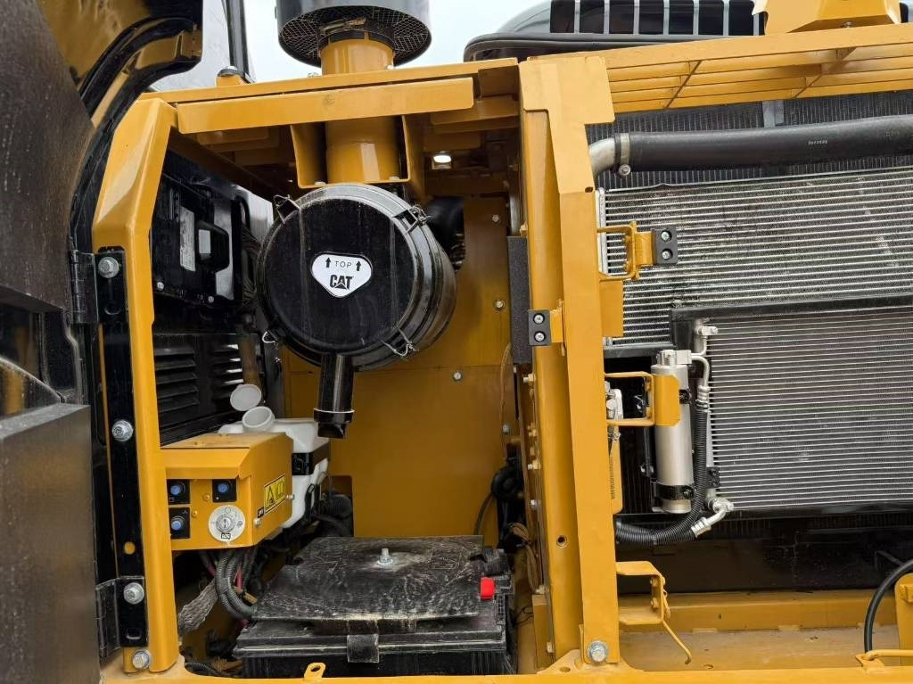 CAT 320D2 - Bager guseničar: slika 5 CAT 320D2 - Bager guseničar: slika 5