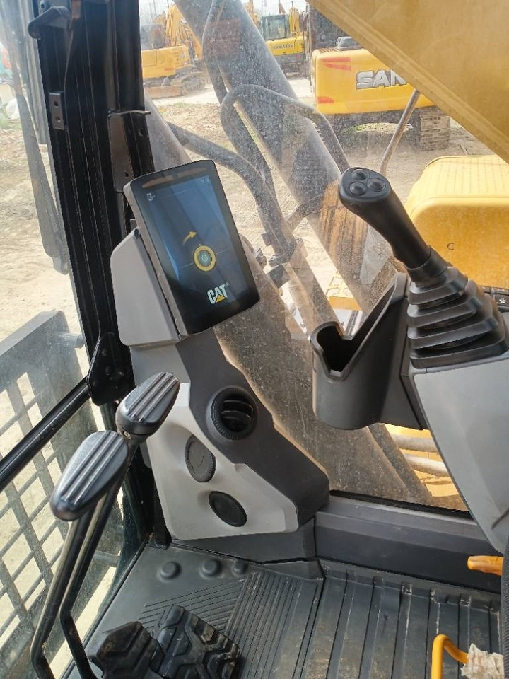 Bager guseničar CAT 336GC: slika 9 Bager guseničar CAT 336GC: slika 9