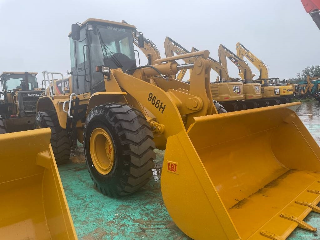 CAT 966 H - Utovarivač točkaš: slika 4 CAT 966 H - Utovarivač točkaš: slika 4