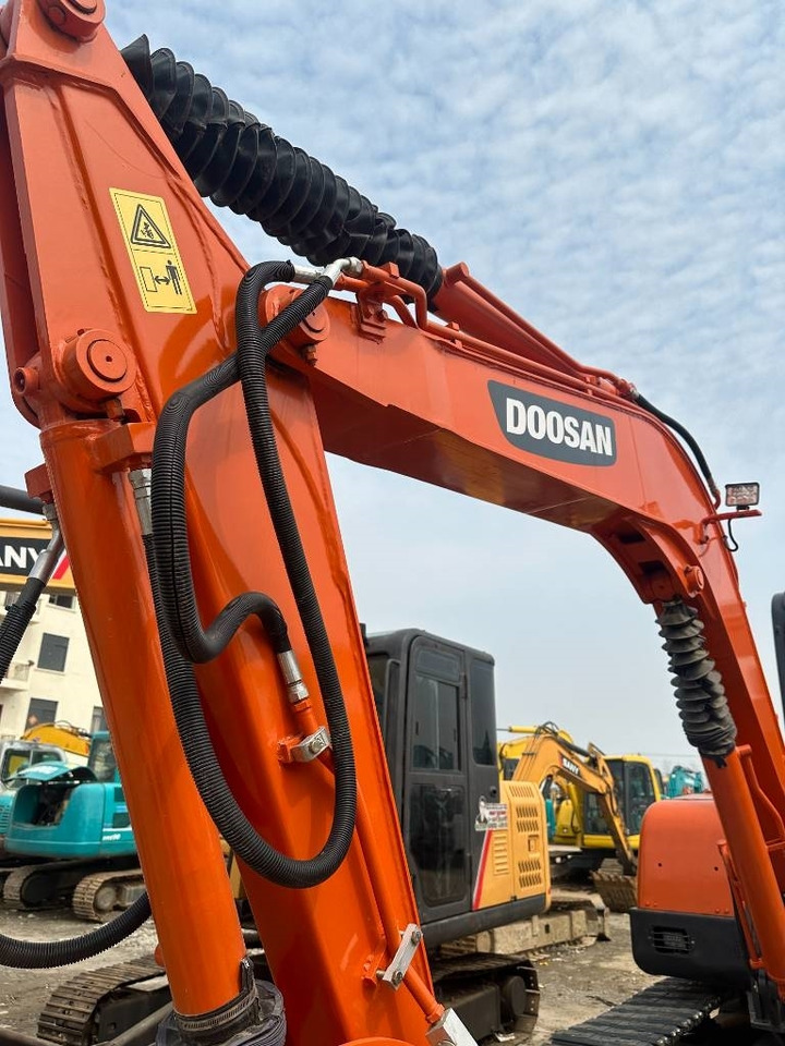 Doosan DH 60-7 - Bager guseničar: slika 4 Doosan DH 60-7 - Bager guseničar: slika 4