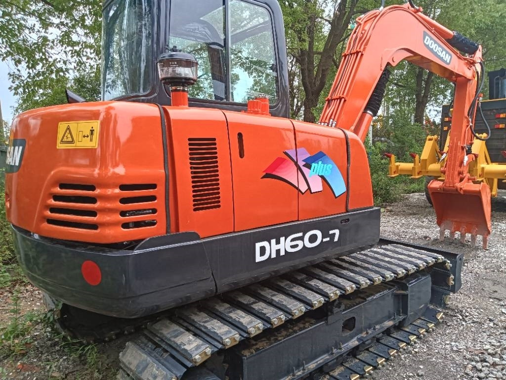 Doosan DH 60 - Bager guseničar: slika 4 Doosan DH 60 - Bager guseničar: slika 4