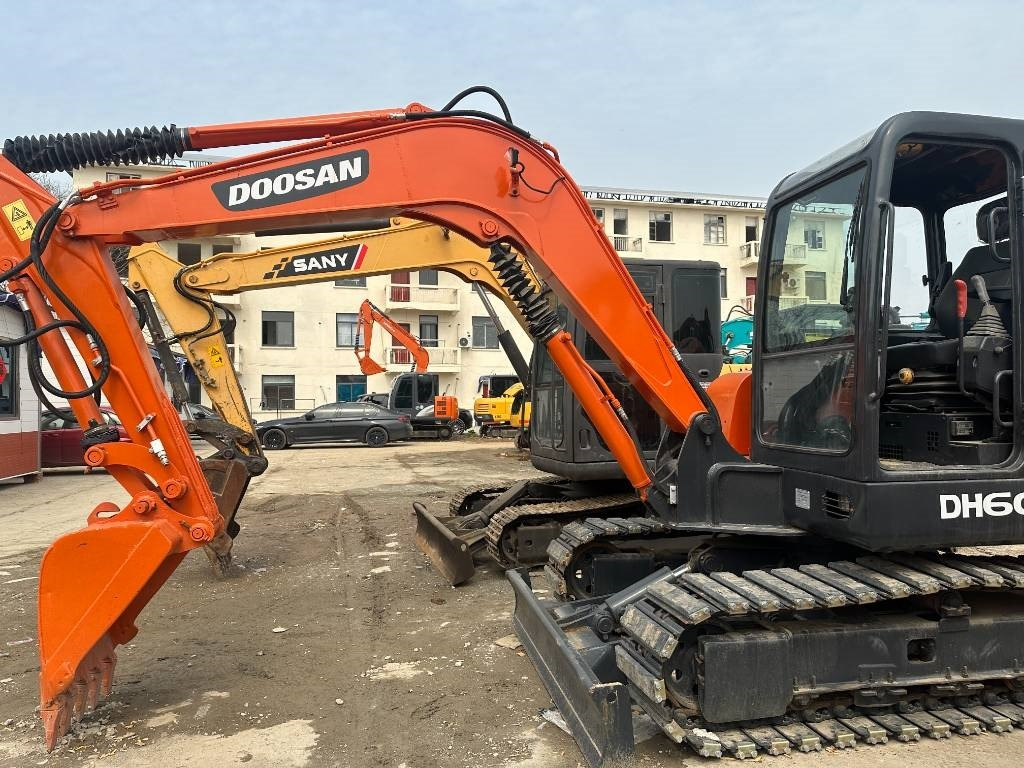 Doosan DH 60 - Mini bager: slika 3 Doosan DH 60 - Mini bager: slika 3