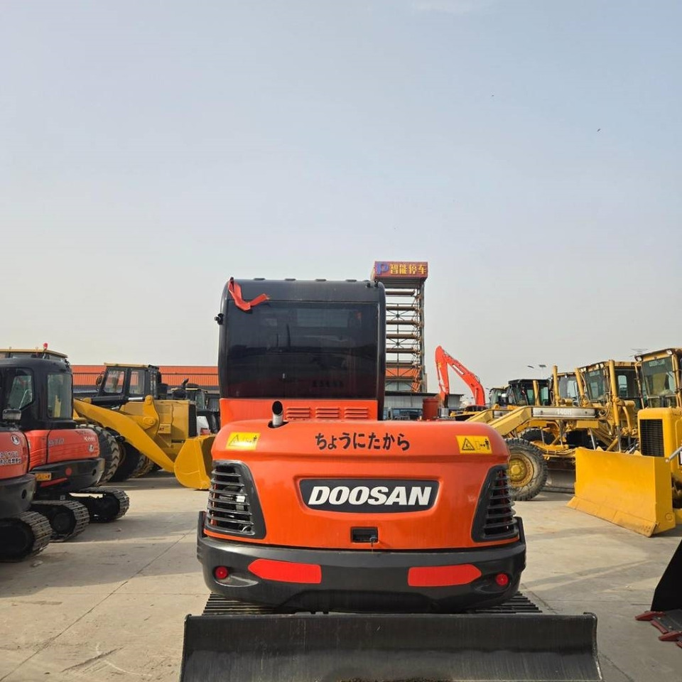 Doosan DX 60-9 C - Mini bager: slika 4 Doosan DX 60-9 C - Mini bager: slika 4