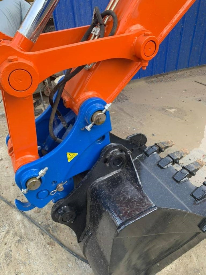 Doosan DX 75-9 C - Mini bager: slika 4 Doosan DX 75-9 C - Mini bager: slika 4