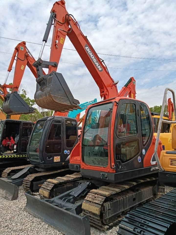 Doosan DX 75 - Bager guseničar: slika 2 Doosan DX 75 - Bager guseničar: slika 2