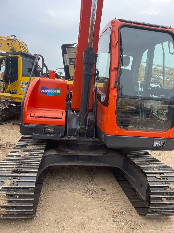 Doosan DX80 - Mini bager: slika 3 Doosan DX80 - Mini bager: slika 3