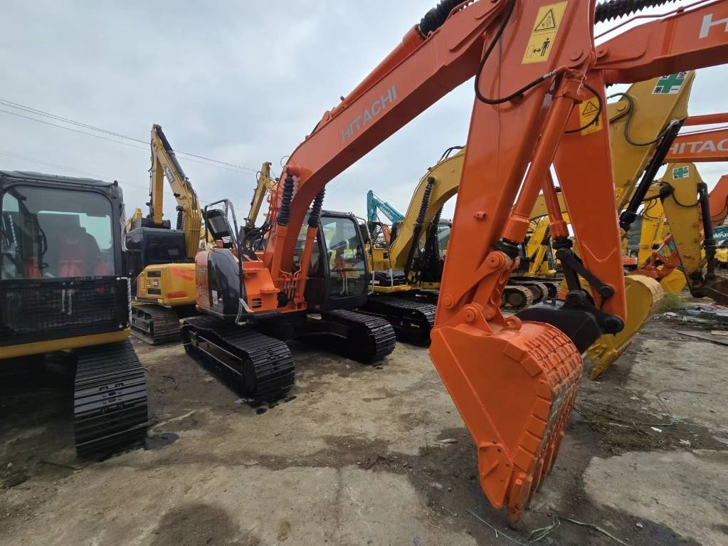 Hitachi ZX 135 US - Bager guseničar: slika 3 Hitachi ZX 135 US - Bager guseničar: slika 3