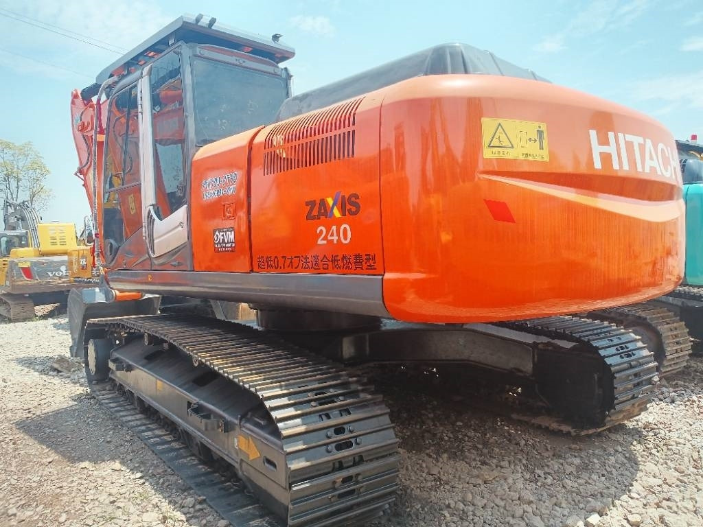 Hitachi ZX 240 - Bager guseničar: slika 1 Hitachi ZX 240 - Bager guseničar: slika 1