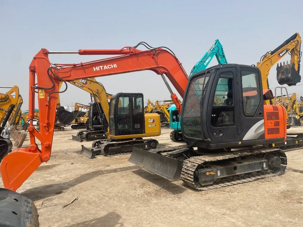 Hitachi ZX 70 - Mini bager: slika 3 Hitachi ZX 70 - Mini bager: slika 3