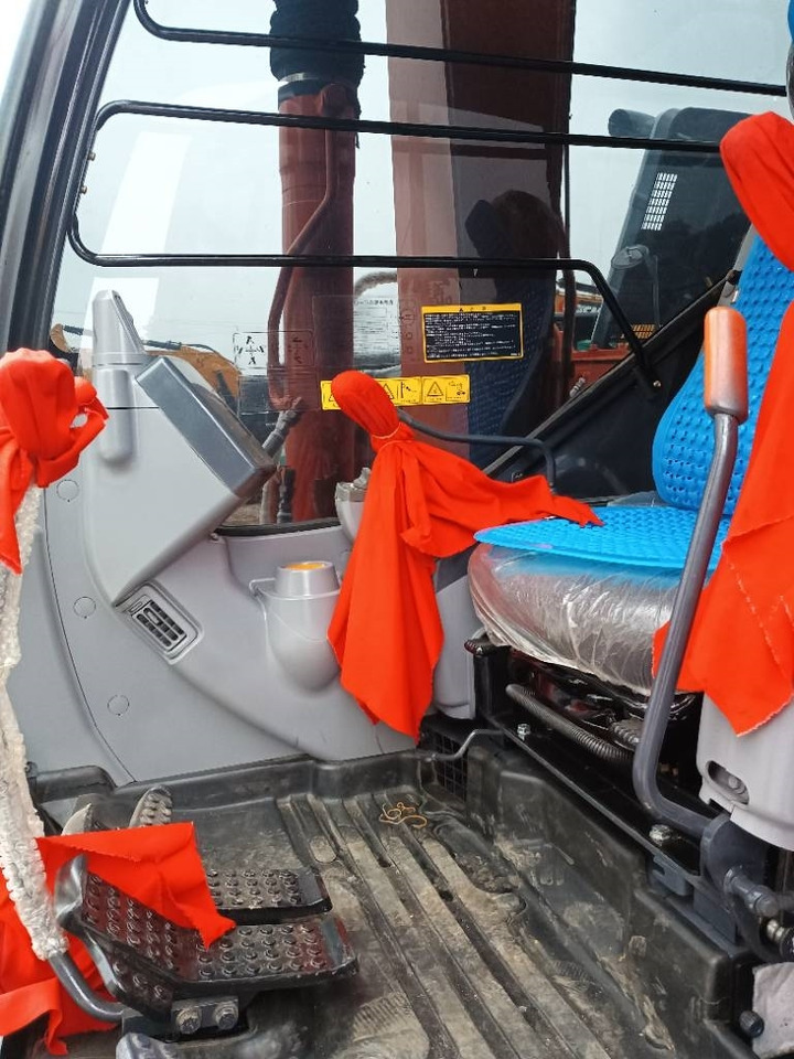 Hitachi ZX70 - Bager guseničar: slika 4 Hitachi ZX70 - Bager guseničar: slika 4