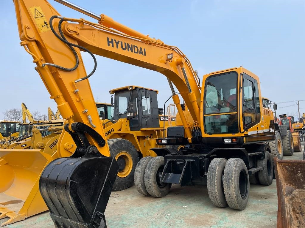 Hyundai R150W - Bager točkaš: slika 1 Hyundai R150W - Bager točkaš: slika 1