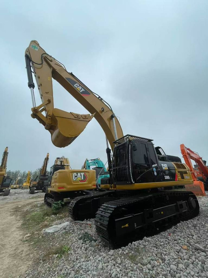 Komatsu 360 - Bager guseničar: slika 1 Komatsu 360 - Bager guseničar: slika 1