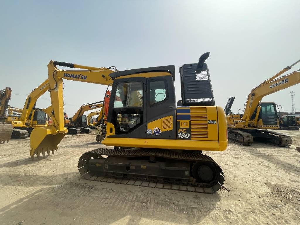 Komatsu PC 130 - Bager guseničar: slika 1 Komatsu PC 130 - Bager guseničar: slika 1