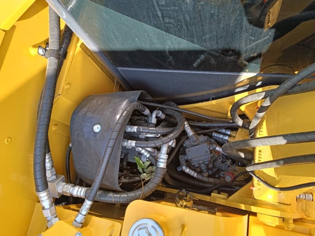 Komatsu PC 70 - Bager guseničar: slika 2 Komatsu PC 70 - Bager guseničar: slika 2