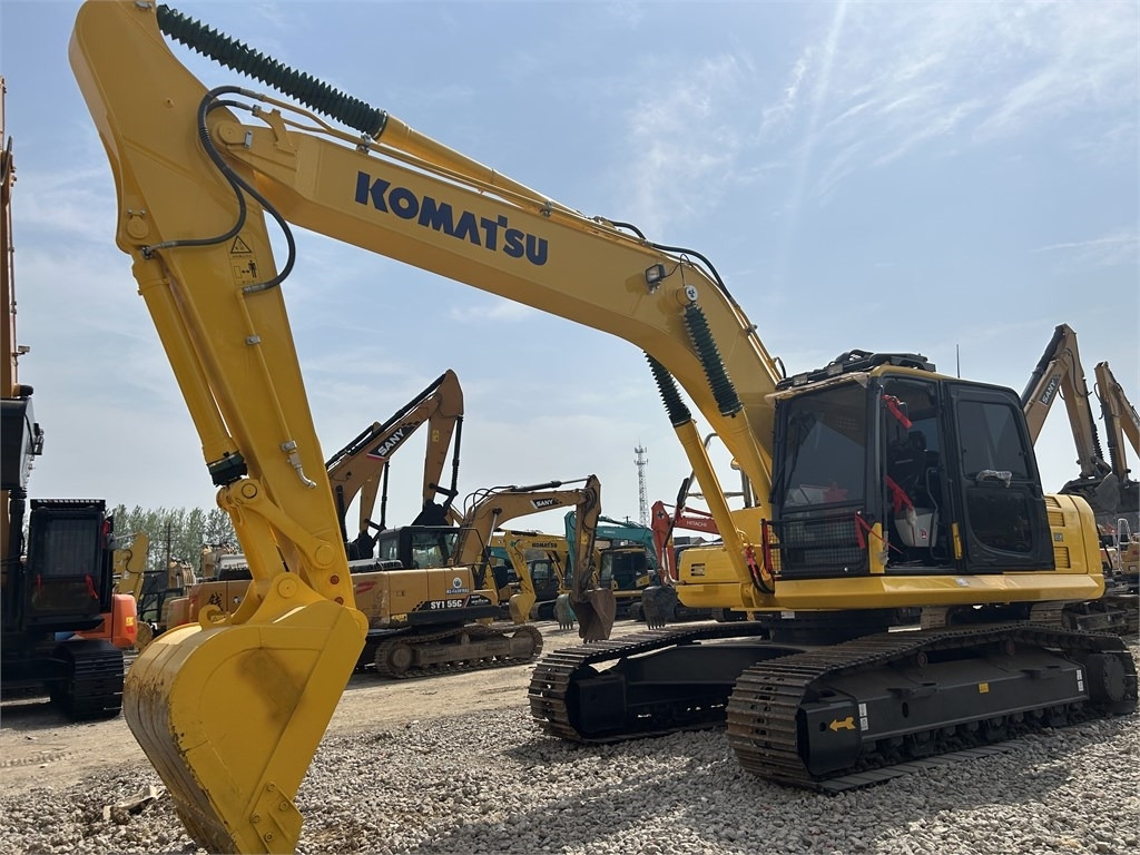 Komatsu PC240 - Bager guseničar: slika 1 Komatsu PC240 - Bager guseničar: slika 1