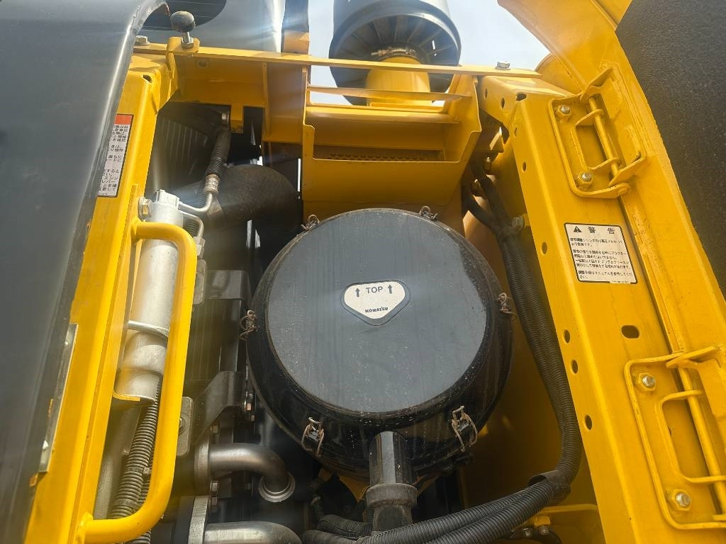 Komatsu PC450 - Bager guseničar: slika 5 Komatsu PC450 - Bager guseničar: slika 5
