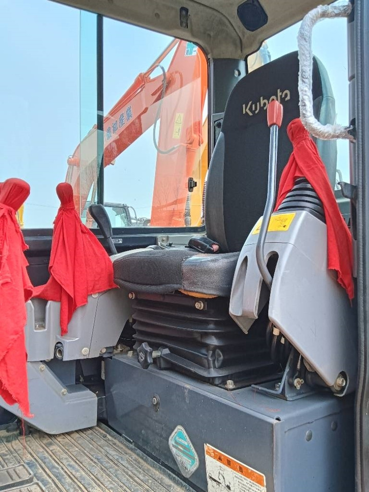 Kubota KX 165 - Mini bager: slika 4 Kubota KX 165 - Mini bager: slika 4