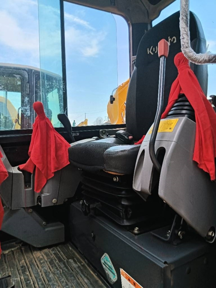 Kubota KX 165 - Mini bager: slika 4 Kubota KX 165 - Mini bager: slika 4