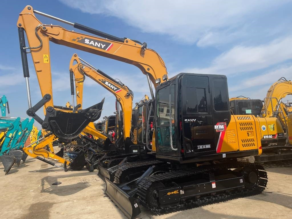 Sany SY 75 C - Mini bager: slika 2 Sany SY 75 C - Mini bager: slika 2