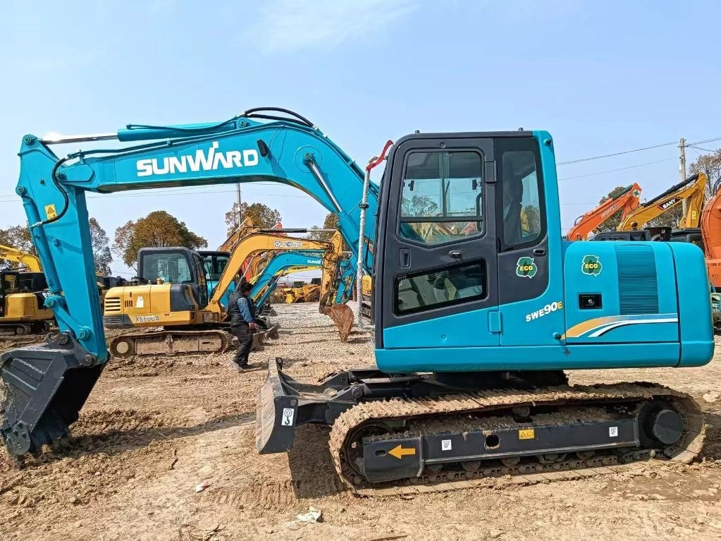 Sunward SWE 90 - Mini bager: slika 1 Sunward SWE 90 - Mini bager: slika 1