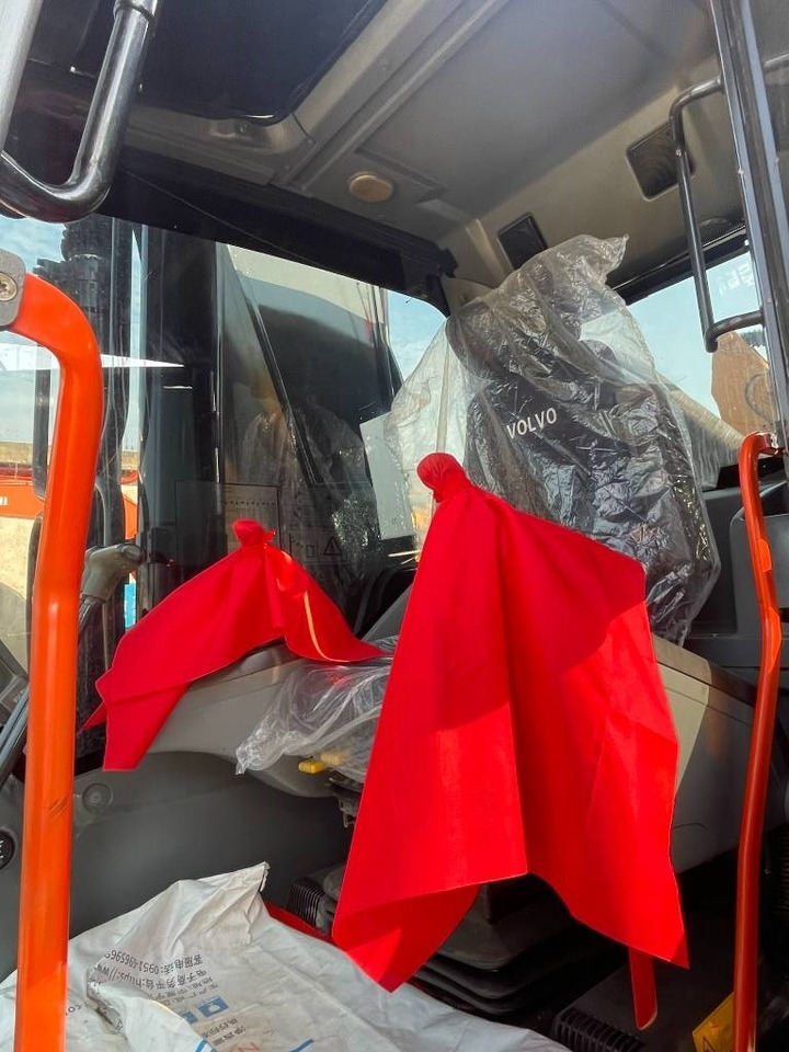 Volvo EC 290 - Bager guseničar: slika 3 Volvo EC 290 - Bager guseničar: slika 3