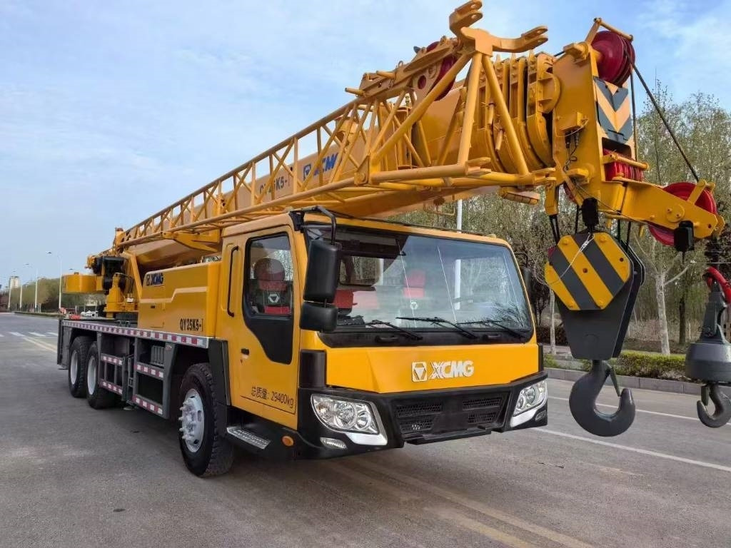XCMG QY 25 K - Autokran za sve terene: slika 5 XCMG QY 25 K - Autokran za sve terene: slika 5