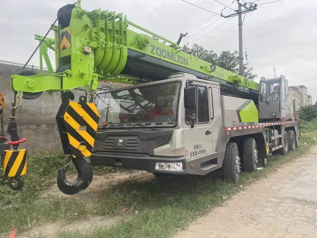 Zoomlion ZTC 500 V - Autokran za sve terene: slika 1 Zoomlion ZTC 500 V - Autokran za sve terene: slika 1