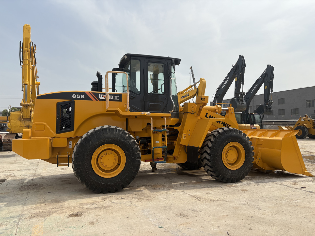 LIUGONG 856 wheel loader - Utovarivač točkaš: slika 2 LIUGONG 856 wheel loader - Utovarivač točkaš: slika 2