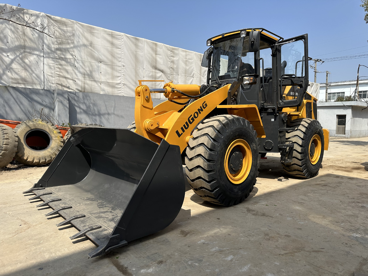 LIUGONG 856H used lugong 856 wheel loader - Utovarivač točkaš: slika 4 LIUGONG 856H used lugong 856 wheel loader - Utovarivač točkaš: slika 4