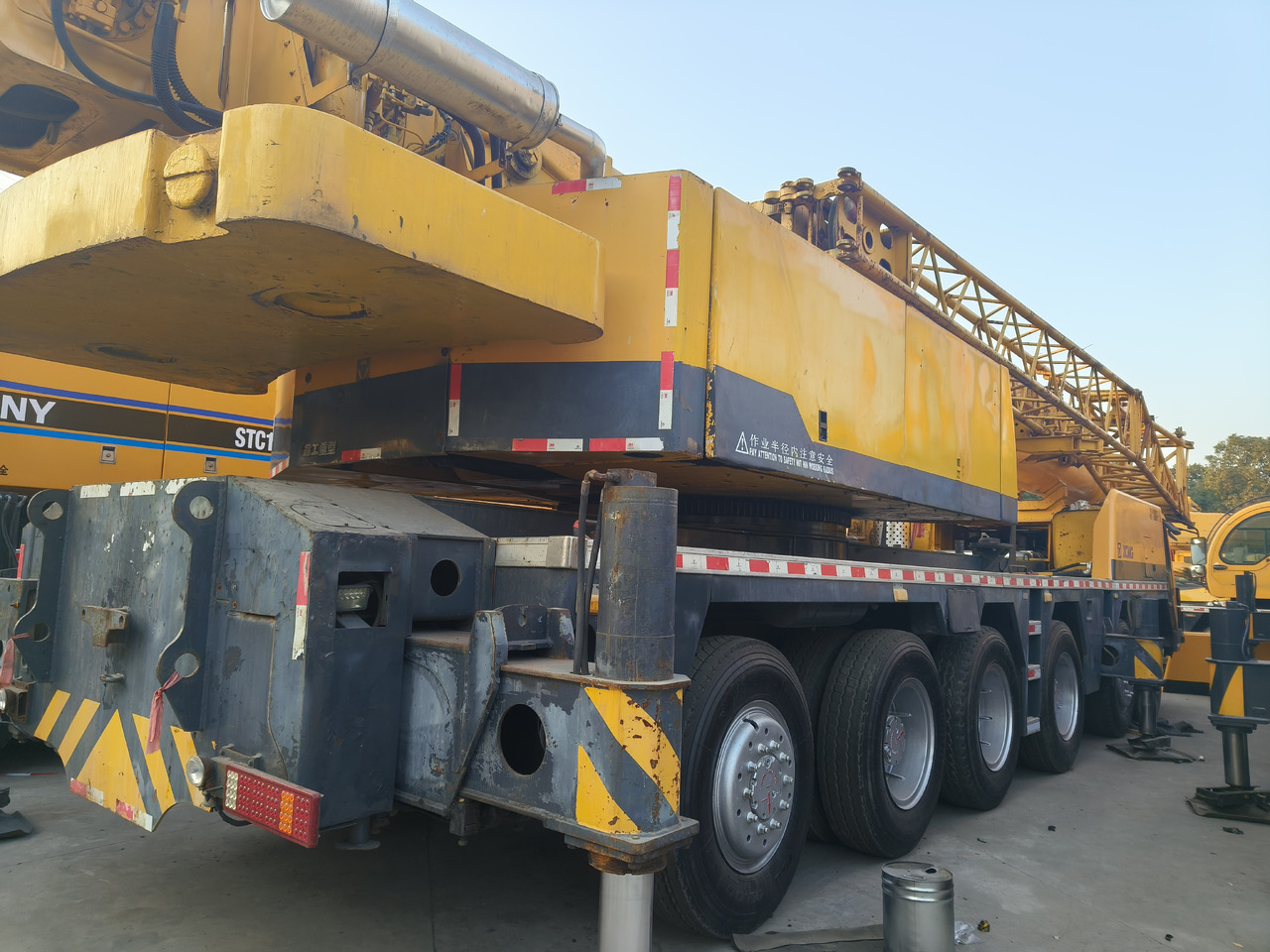 XCMG QY100K 100t truck crane - Pokretni kran: slika 3 XCMG QY100K 100t truck crane - Pokretni kran: slika 3
