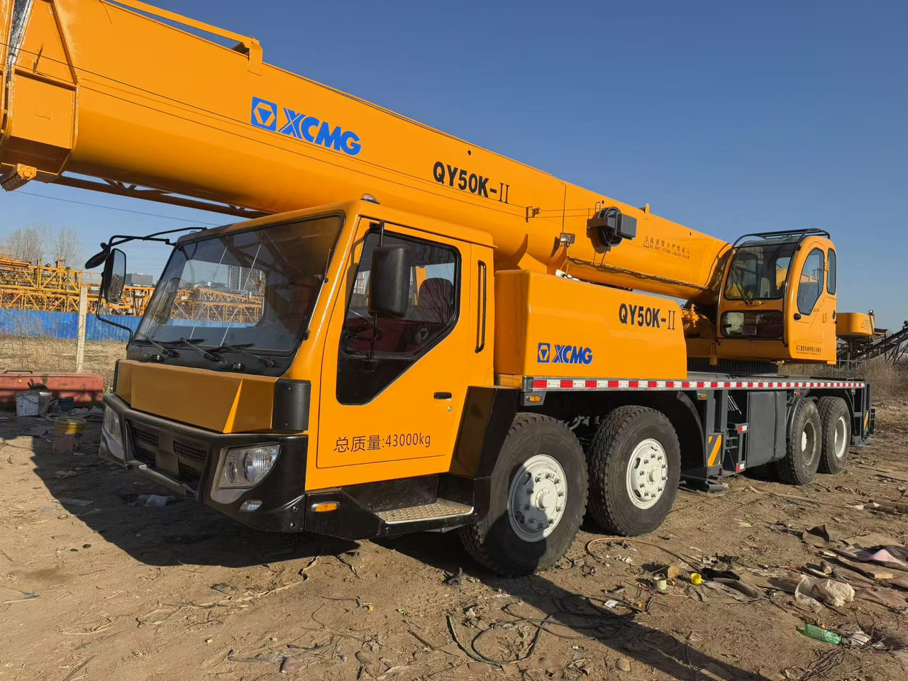 XCMG QY50K Truck Crane 50t used crane - Pokretni kran: slika 1 XCMG QY50K Truck Crane 50t used crane - Pokretni kran: slika 1