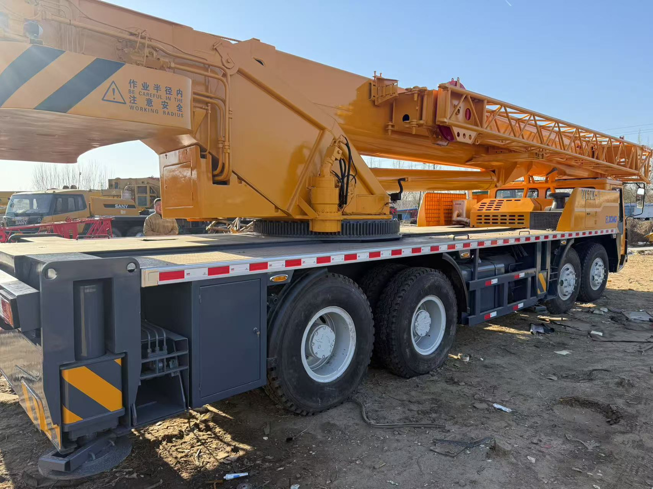 XCMG QY50K Truck Crane 50t used crane - Pokretni kran: slika 3 XCMG QY50K Truck Crane 50t used crane - Pokretni kran: slika 3