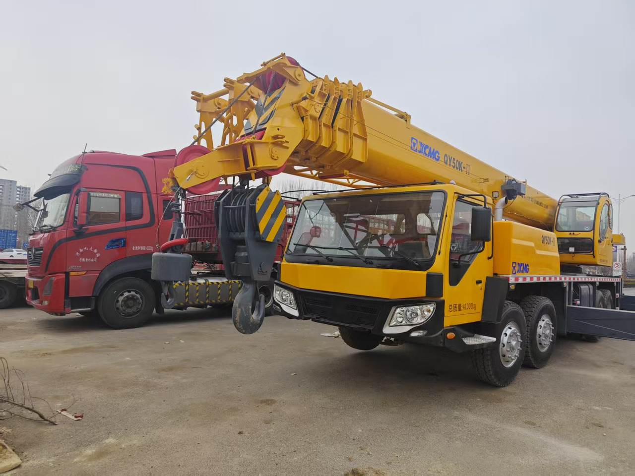 XCMG QY50K used crane - Pokretni kran: slika 3 XCMG QY50K used crane - Pokretni kran: slika 3