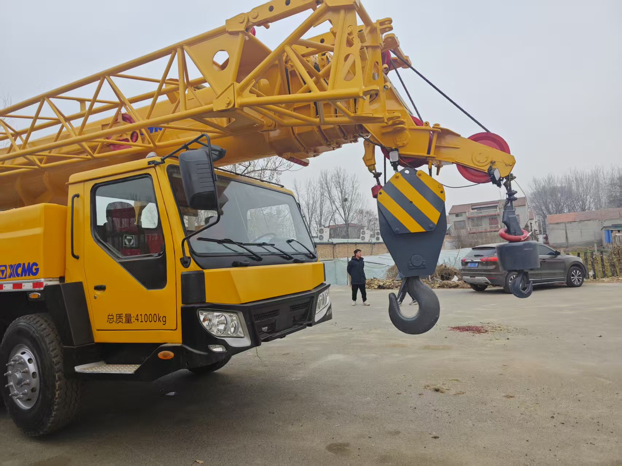 XCMG QY50K used crane - Pokretni kran: slika 4 XCMG QY50K used crane - Pokretni kran: slika 4