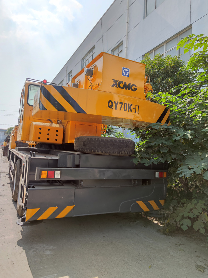 XCMG QY70K CRANE Used XCMG Truck Crane 70ton QY70KC XCT70 MOBOLIE CRANE - Pokretni kran: slika 4 XCMG QY70K CRANE Used XCMG Truck Crane 70ton QY70KC XCT70 MOBOLIE CRANE - Pokretni kran: slika 4