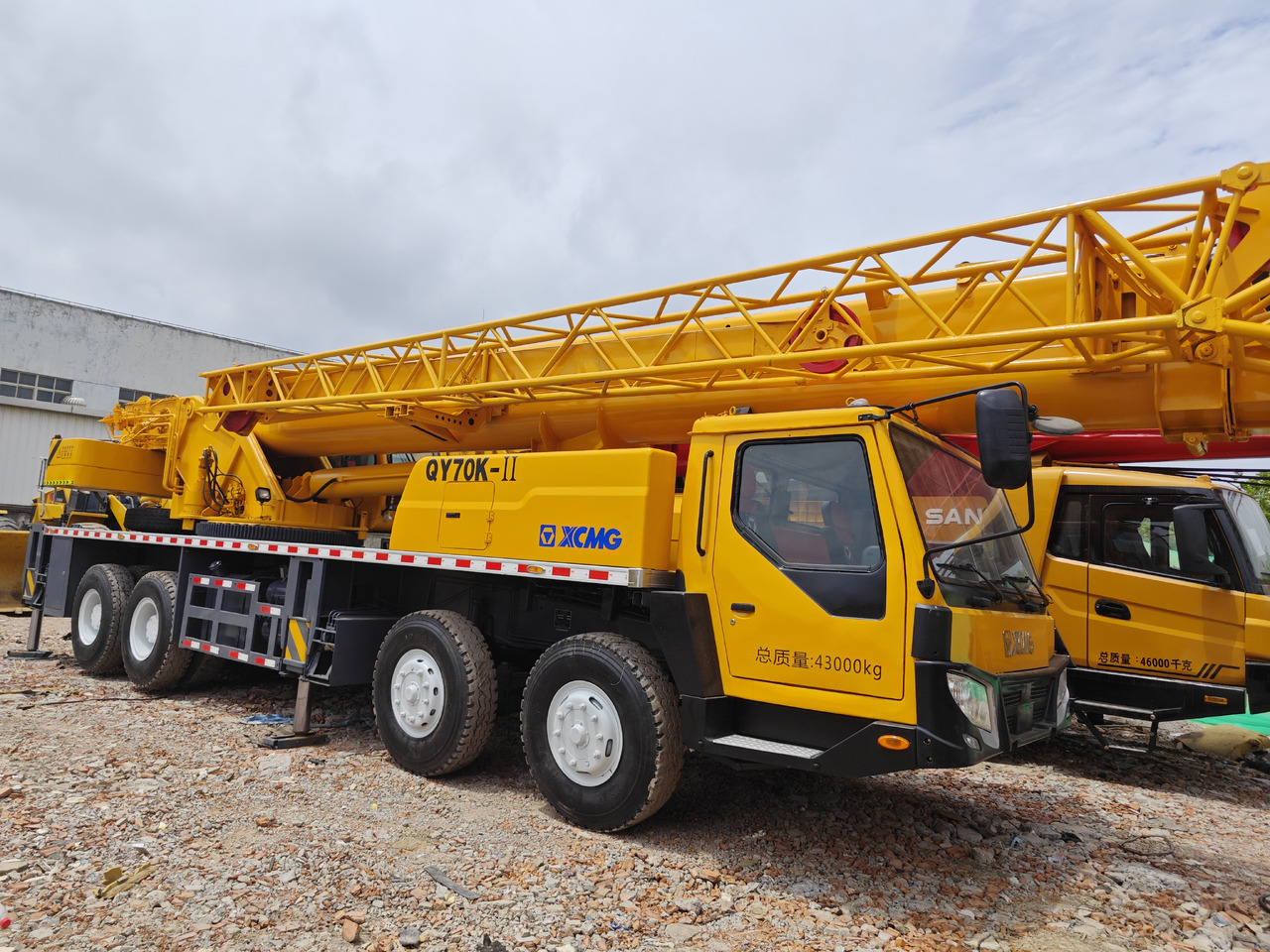 XCMG QY70K QY70KC XTC70 Truck Crane - Pokretni kran: slika 1 XCMG QY70K QY70KC XTC70 Truck Crane - Pokretni kran: slika 1