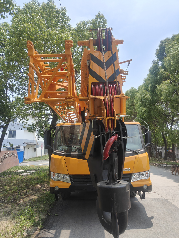 XCMG QY70KC - Pokretni kran: slika 2 XCMG QY70KC - Pokretni kran: slika 2
