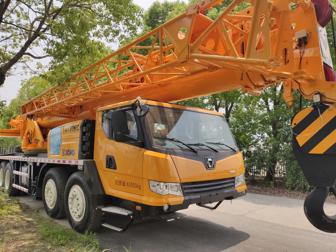 XCMG QY70KC TRUCK CRANE USED XCMG 70TON QY70K QY70K-2 MOBILE TRUCK CRANE - Pokretni kran: slika 5 XCMG QY70KC TRUCK CRANE USED XCMG 70TON QY70K QY70K-2 MOBILE TRUCK CRANE - Pokretni kran: slika 5