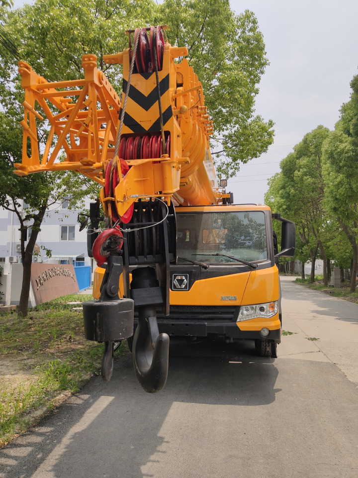 XCMG QY70KC Used XCMG 70ton truck crane QY70K - Pokretni kran: slika 3 XCMG QY70KC Used XCMG 70ton truck crane QY70K - Pokretni kran: slika 3
