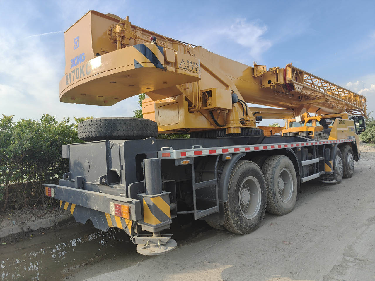 XCMG QY70KC Used truck crane - Pokretni kran: slika 3 XCMG QY70KC Used truck crane - Pokretni kran: slika 3
