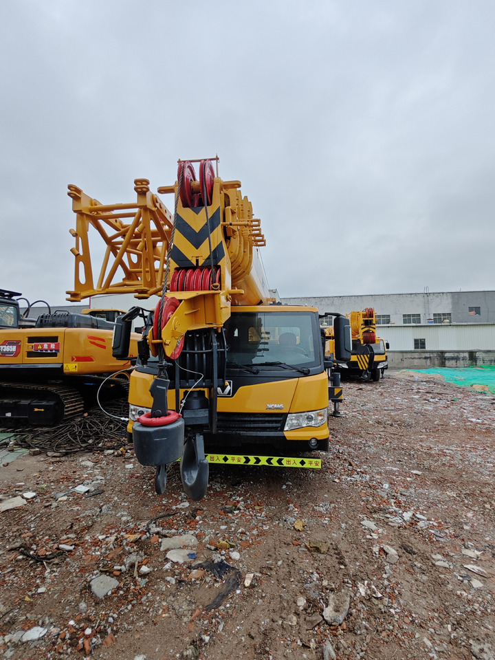XCMG XCT50 50T Crane - Pokretni kran: slika 4 XCMG XCT50 50T Crane - Pokretni kran: slika 4