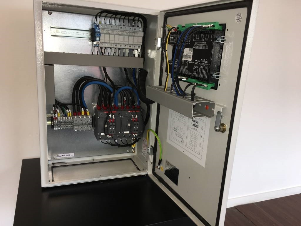 ATS Panel 125A - Max 80 kVA - DPX-27504 - Građevinska oprema: slika 3 ATS Panel 125A - Max 80 kVA - DPX-27504 - Građevinska oprema: slika 3