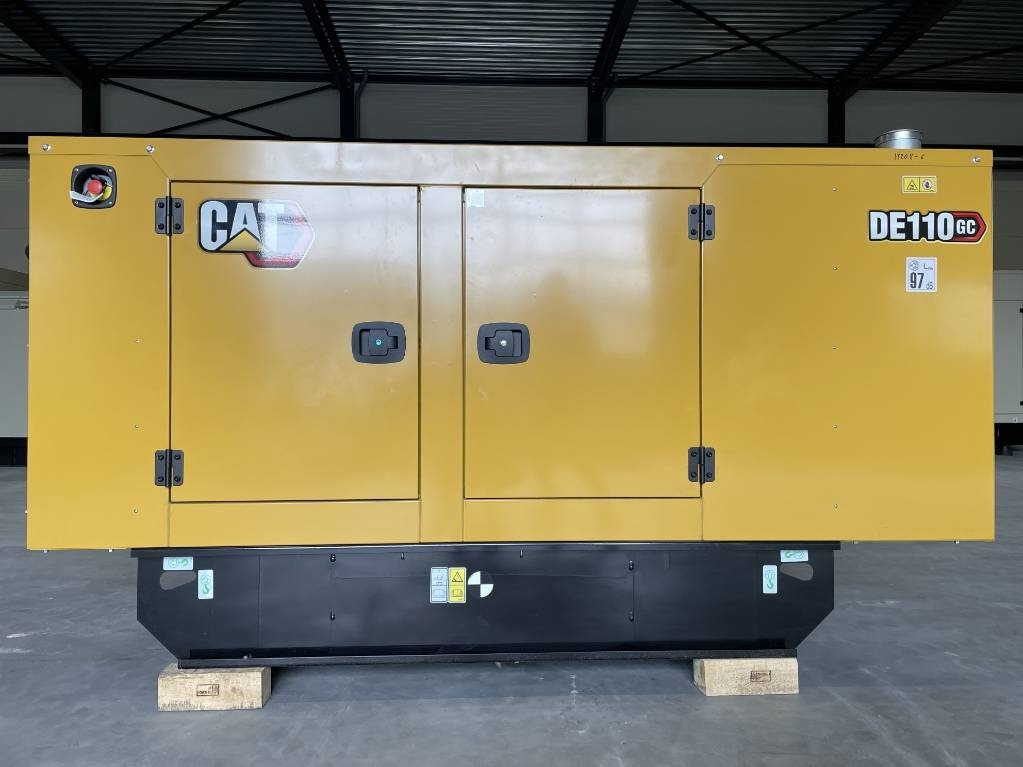 CAT DE110GC - 110 kVA Stand-by Generator - DPX-18208 - Set generatora: slika 1 CAT DE110GC - 110 kVA Stand-by Generator - DPX-18208 - Set generatora: slika 1