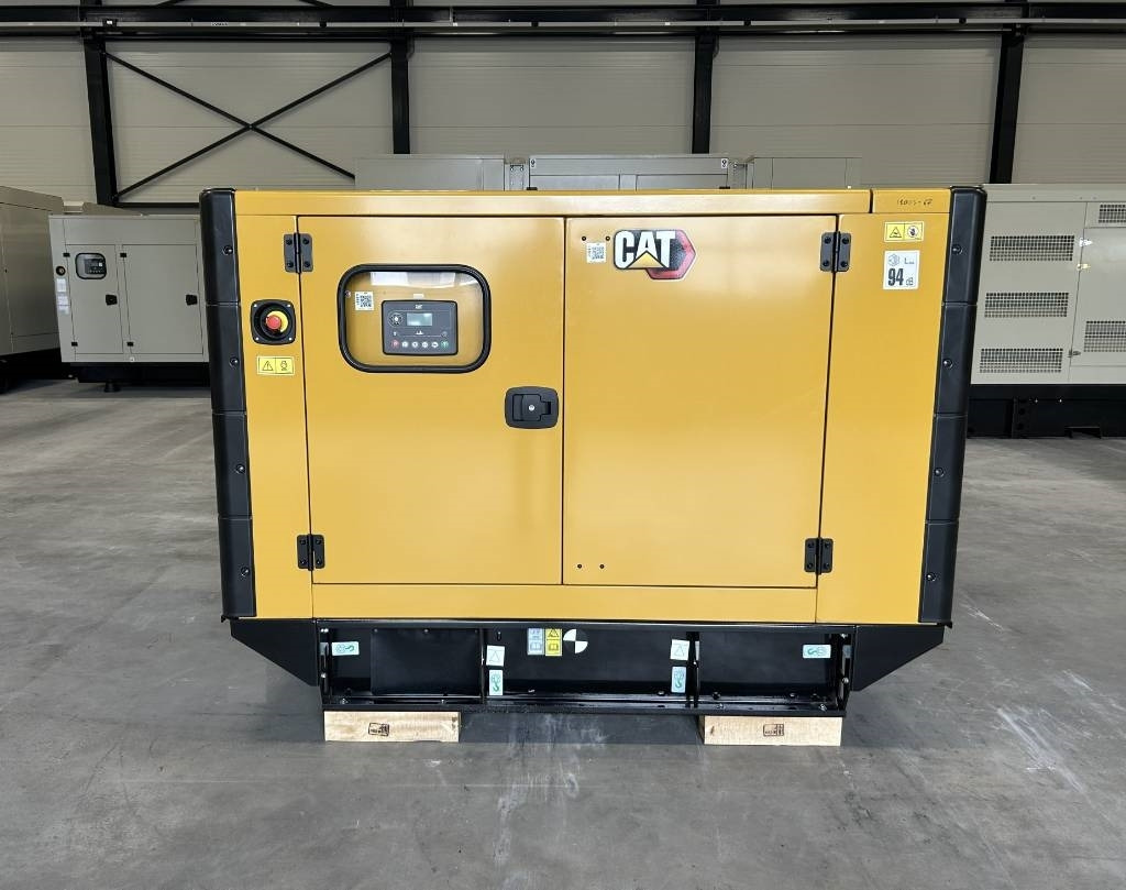CAT DE33E0 - 33 kVA Generator - DPX-18004 - Set generatora: slika 1 CAT DE33E0 - 33 kVA Generator - DPX-18004 - Set generatora: slika 1